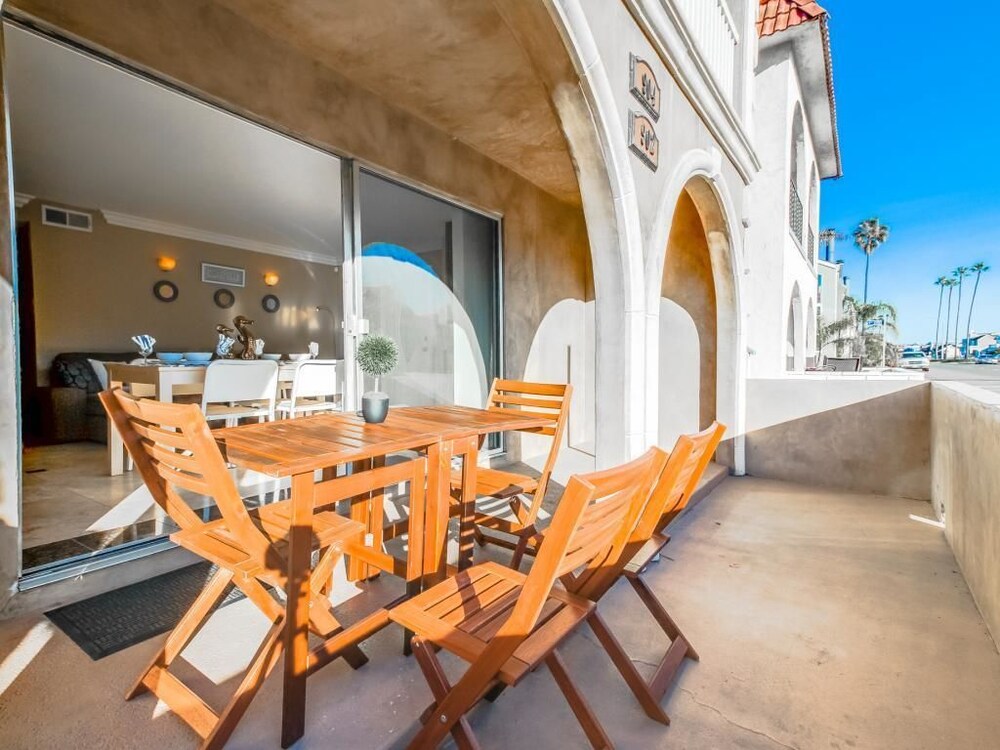 Balboa Peninsula Bliss In Newport Beach Hotel Rates Reviews On Balboa Peninsula Bliss In Newport Beach Hotel Rates Reviews On Orbitz