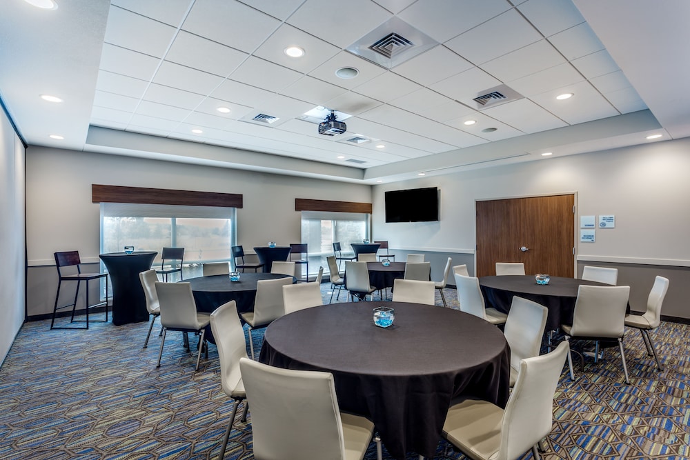 Holiday Inn Express & Suites Rice Lake, an IHG Hotel in Rice Lake