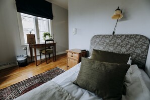 Single Room, 1 Twin Bed, Annex Building | Iron/ironing board, free WiFi, bed sheets