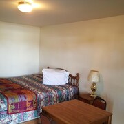 Top 10 Hotels In Junction Tx 36 Hotel Deals On Expedia Lazy T Motel