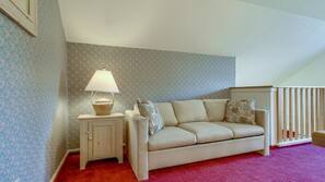 2 bedrooms, free WiFi