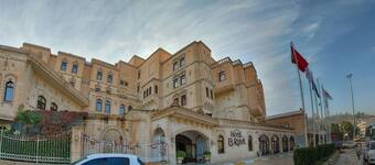 visit castle of urfa in eyyubiye expedia