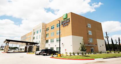 Holiday Inn Express & Suites Houston SW - Galleria Area, an IHG Hotel