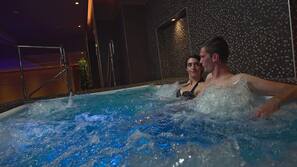 Bain à remous intérieur