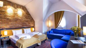 Premium bedding, in-room safe, desk, blackout curtains
