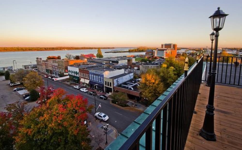 Holiday Inn Paducah Riverfront, an IHG Hotel in Paducah Best Rates
