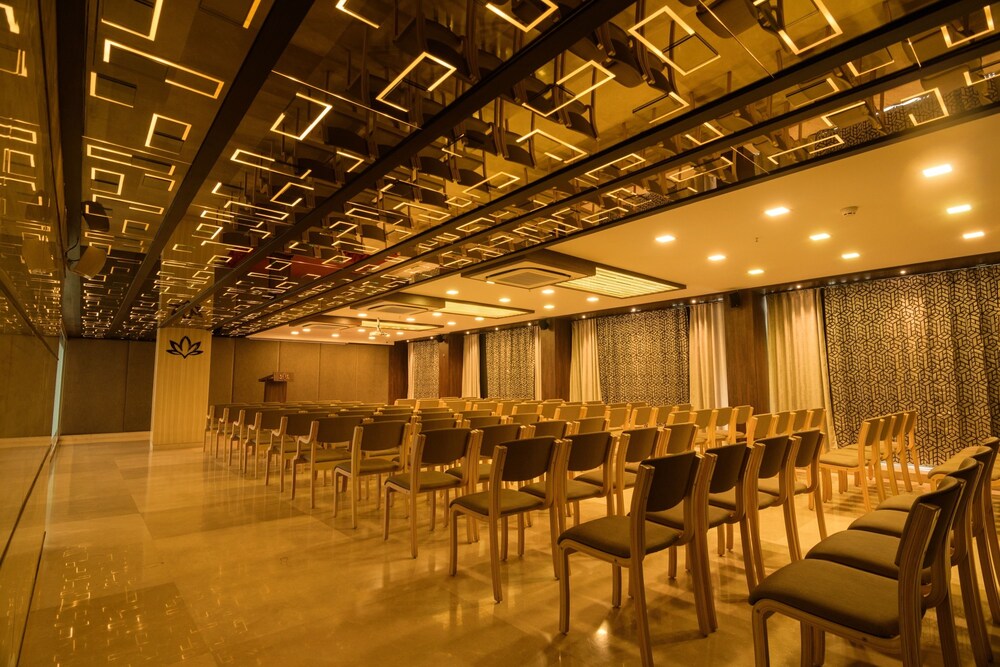Book Rooms Online In Mysore Book Rooms Online In Mysore