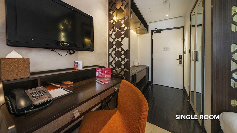 Zen Premium Outram Park Singapore Sgp Airasiago - 