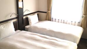 In-room safe, desk, laptop workspace, blackout drapes