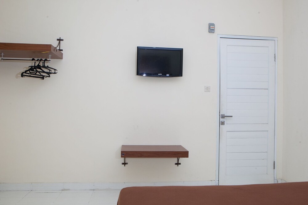 Reddoorz At Setiabudhi Bawah Bandung Idn Expediacoid - 