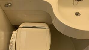 Combined shower/bathtub, electronic bidet