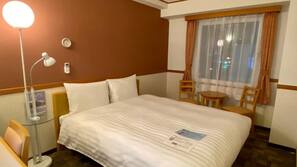 In-room safe, desk, laptop workspace, blackout drapes