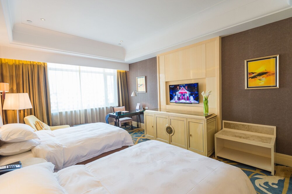 白山涵月楼酒店