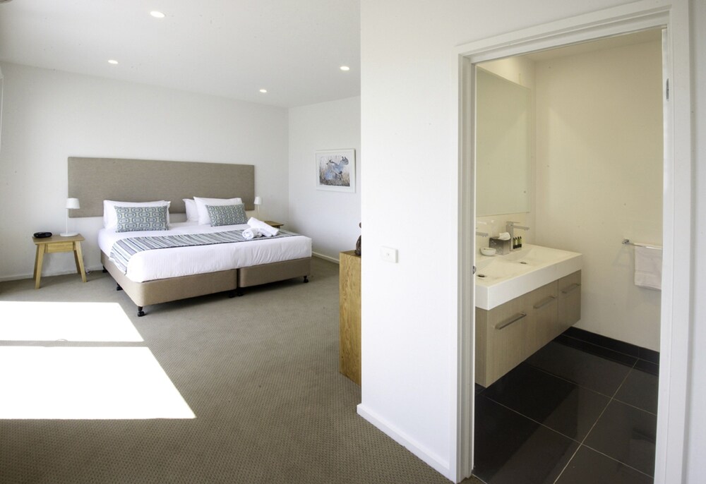Phillip Island Towers Reviews Phillip Island Towers Reviews