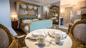 Restauration dans la chambre