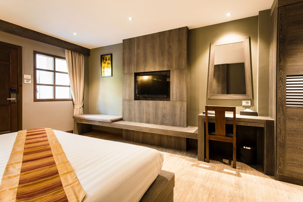 Naiya Buree Resort At Nai Harn Beach Tripadvisor Best - 