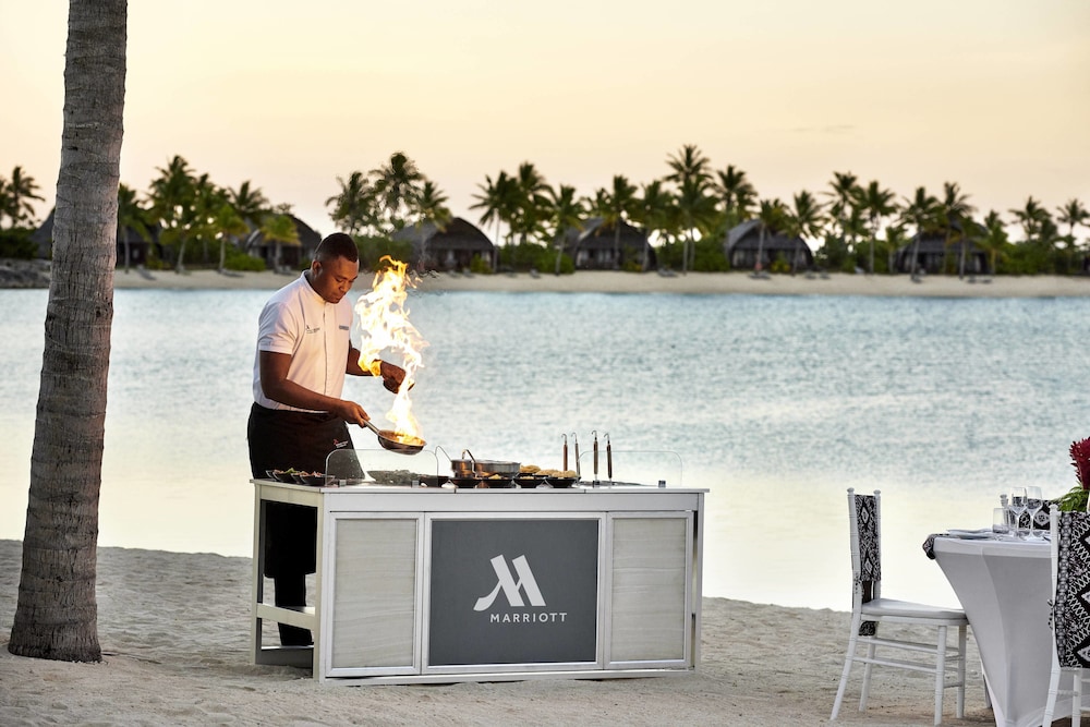 Fiji Marriott Resort Momi Bay In Momi Hotel Rates Reviews On