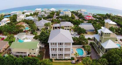Peaceful Pelican 6 Bedroom Holiday Home by Five Star Properties