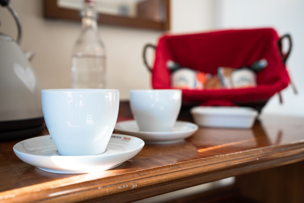 Photo - Milverton Hotel