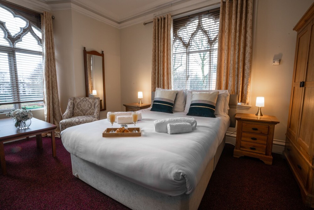 Photo - Milverton Hotel