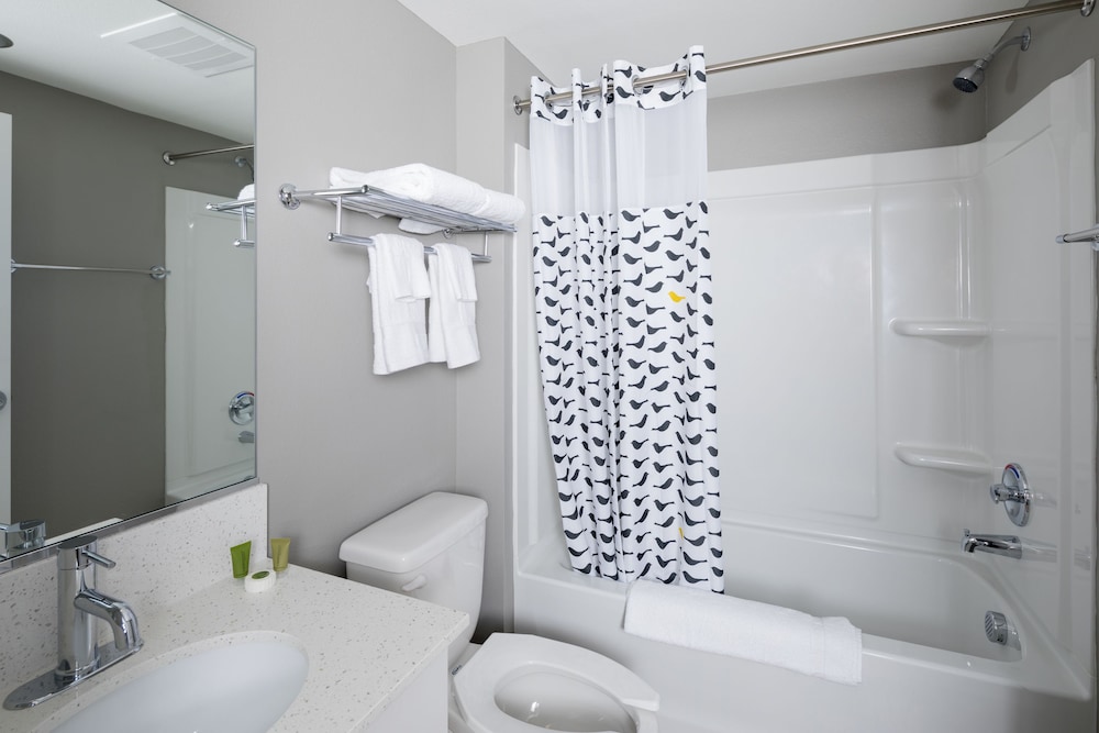 Uptown Suites Extended Stay Charlotte NC – Concord