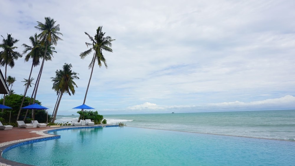 Bintan Pearl Beach Resort In Bintan Hotel Rates Reviews