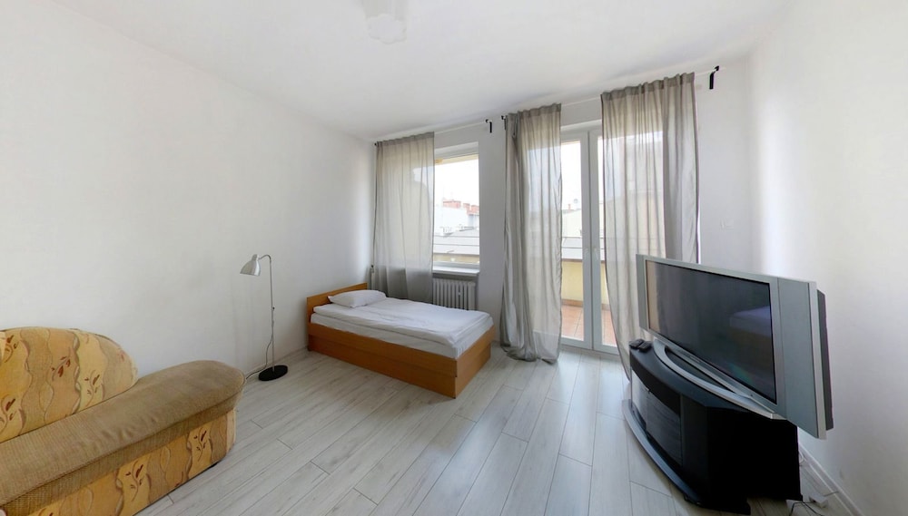 Penguin Apartments City Center In Katowice Hotel Rates Reviews Featured Image