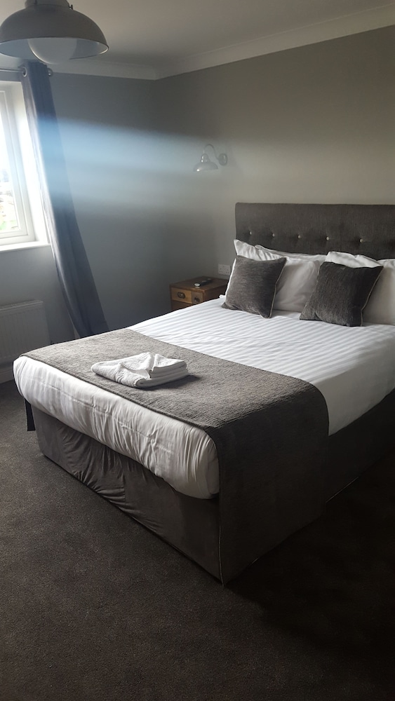 The Dunes Hotel: AU$125 Deals & Reviews (Barrow-in-Furness, GBR) | Wotif