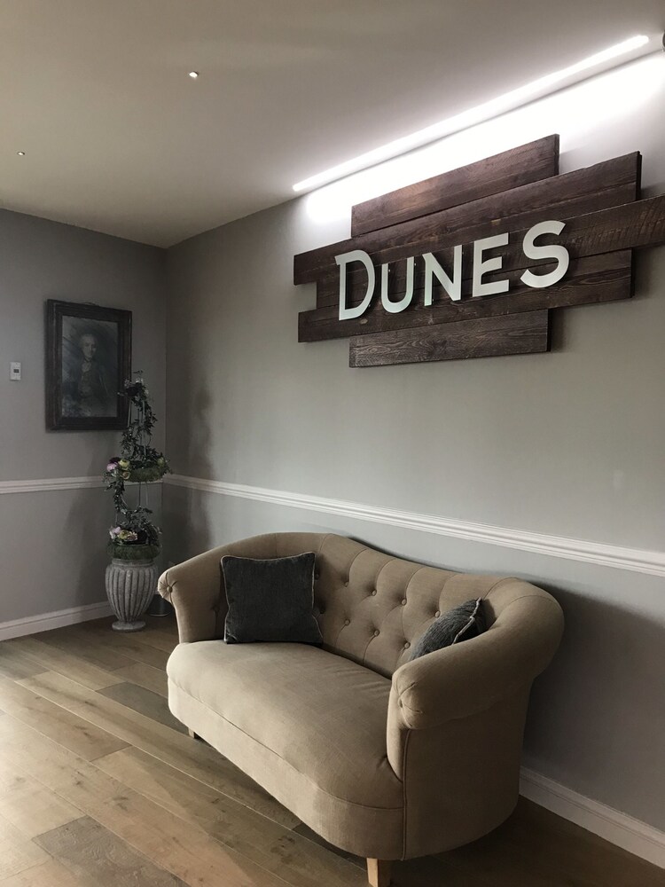 Reception, The Dunes Hotel