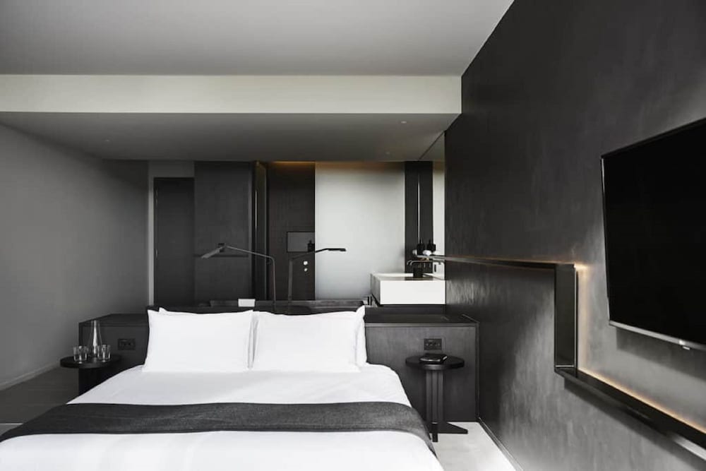 Jackalope Hotel