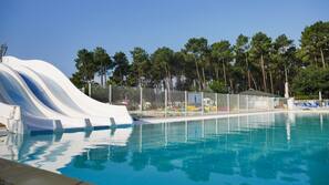 Toboggan aquatique