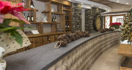 Hotel K2