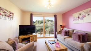 1 bedroom, premium bedding, in-room safe, individually decorated