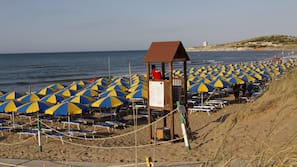Private beach nearby, white sand, sun-loungers, beach umbrellas