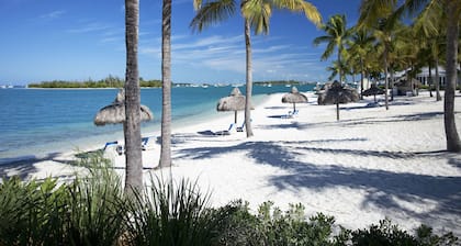 Sunset Key Cottages