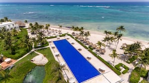 sonnenschirme liegesthle auenpools hoteles inclusive