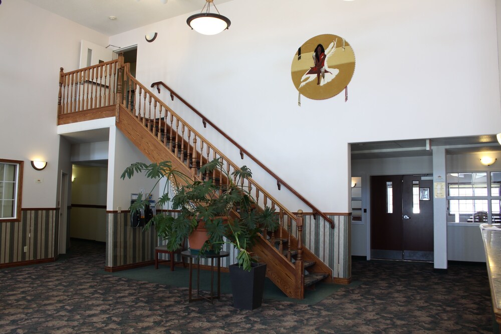 Sunset Inn and Suites: Deals & Reviews (Sioux Lookout, CAN) | Wotif