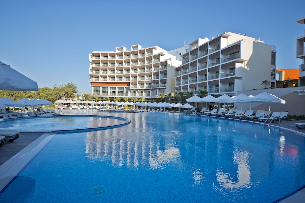 Tui Sensatori Resort Barut Sorgun Antalya 2018 Hotel Prices Featured Image