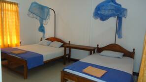 Literie de qualité supérieure, coffre-forts dans les chambres, bureau