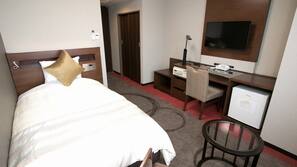 In-room safe, iron/ironing board, free cribs/infant beds, rollaway beds