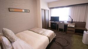 In-room safe, iron/ironing board, free cribs/infant beds, rollaway beds
