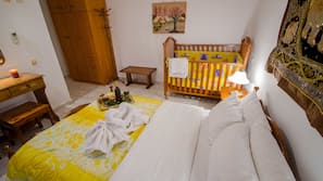 1 bedroom, in-room safe, iron/ironing board, free cribs/infant beds
