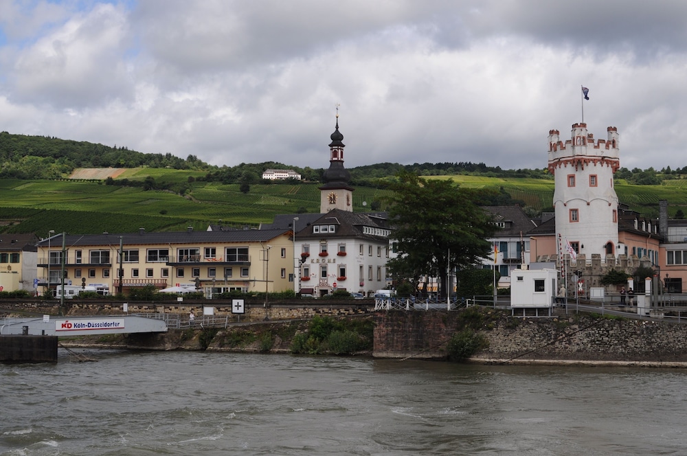 Front of property, Hotel Krone Rüdesheim