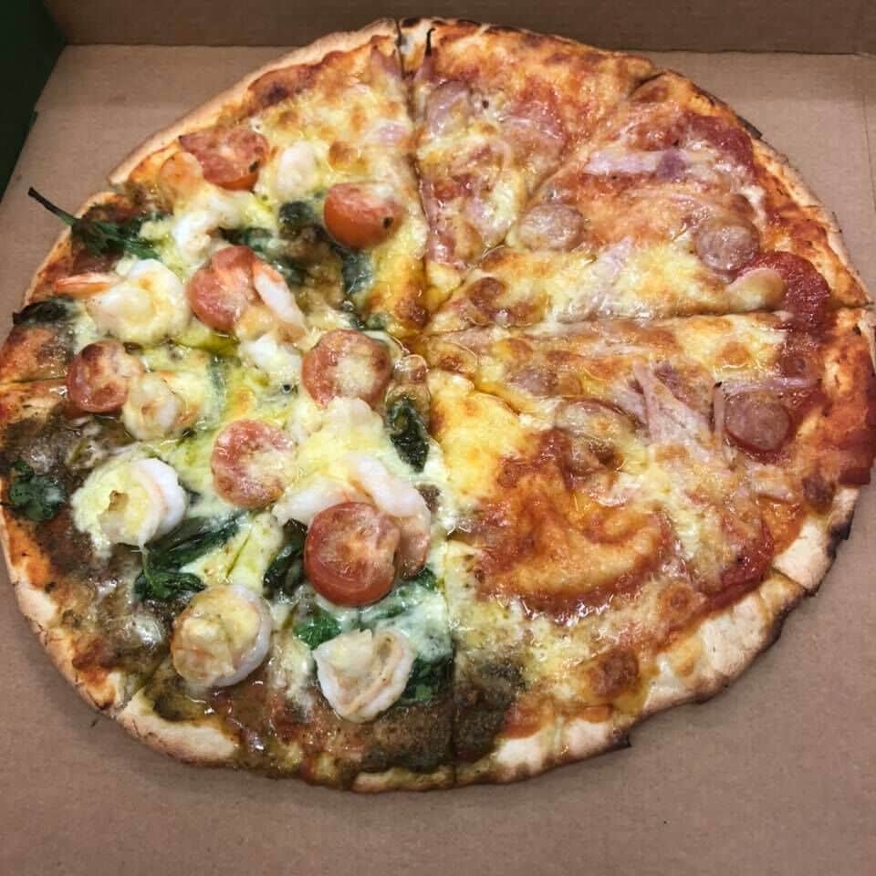 Ten Dollar Town Motel