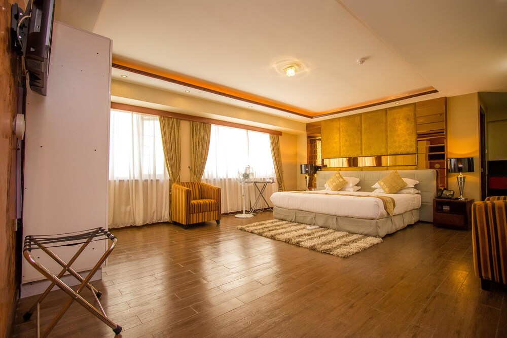 Clarence House In Nairobi Hotel Rates Reviews On Orbitz Clarence House