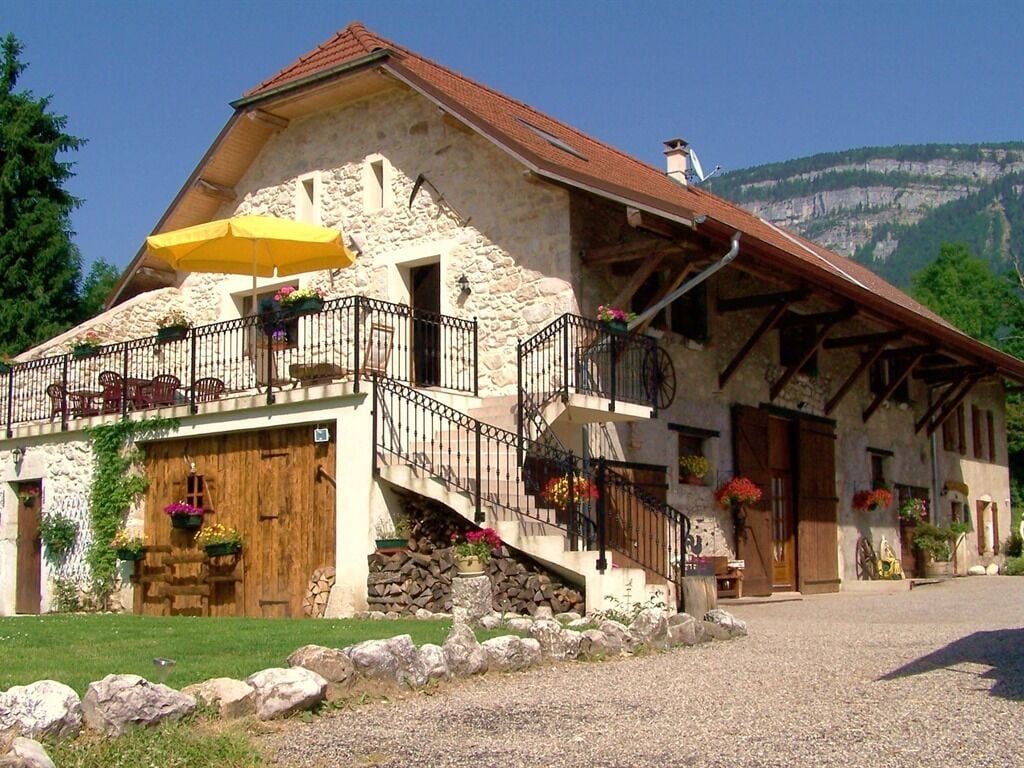 Les Grands Champs in Attignat-Oncin, France