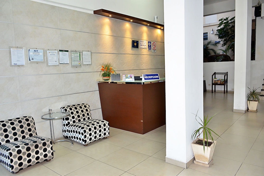 Photo - La Siesta Hotel