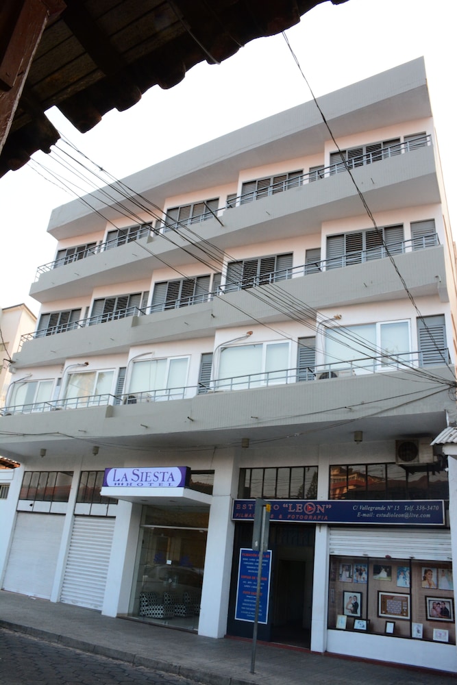 Photo - La Siesta Hotel