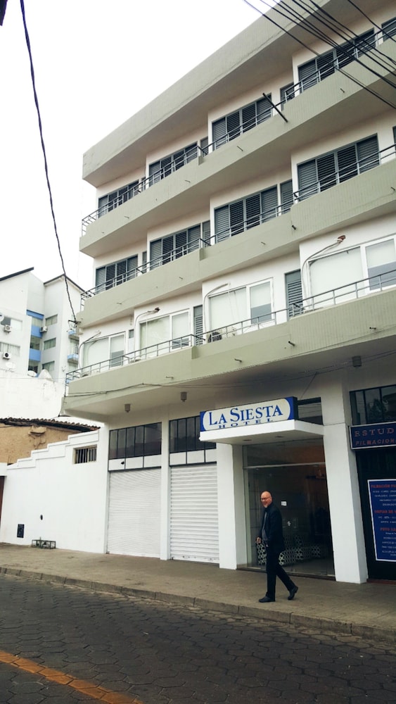 Photo - La Siesta Hotel