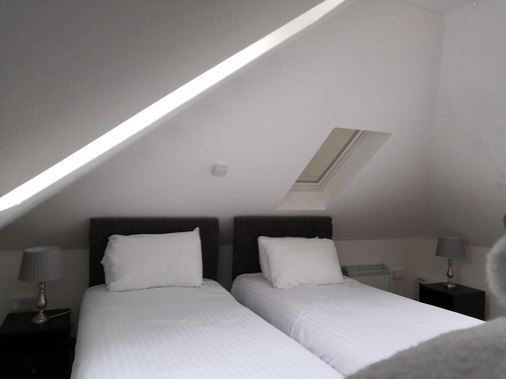 Kirks Korner Hotel in Scunthorpe Best Rates & Deals on Orbitz